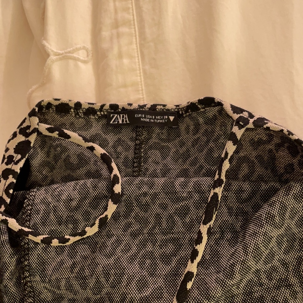 Zara below the knee leopard print dress - Picture 4 of 4